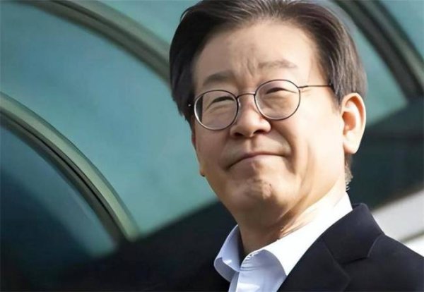 在线炒股配资 大V解读李在明彻查韩军司令部 揭露尹锡悦阴谋